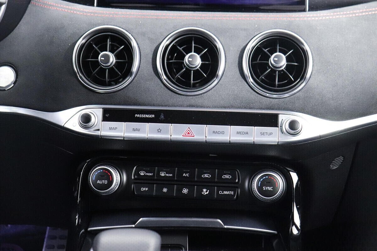 Kia Stinger, 2.0 л, АТ, 2021 фото 10