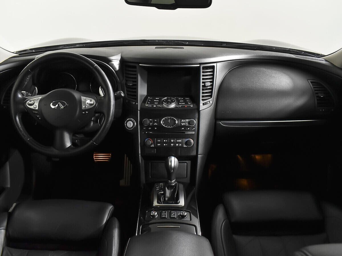 Infiniti FX, 3.7 л, АТ, 2010 фото 9