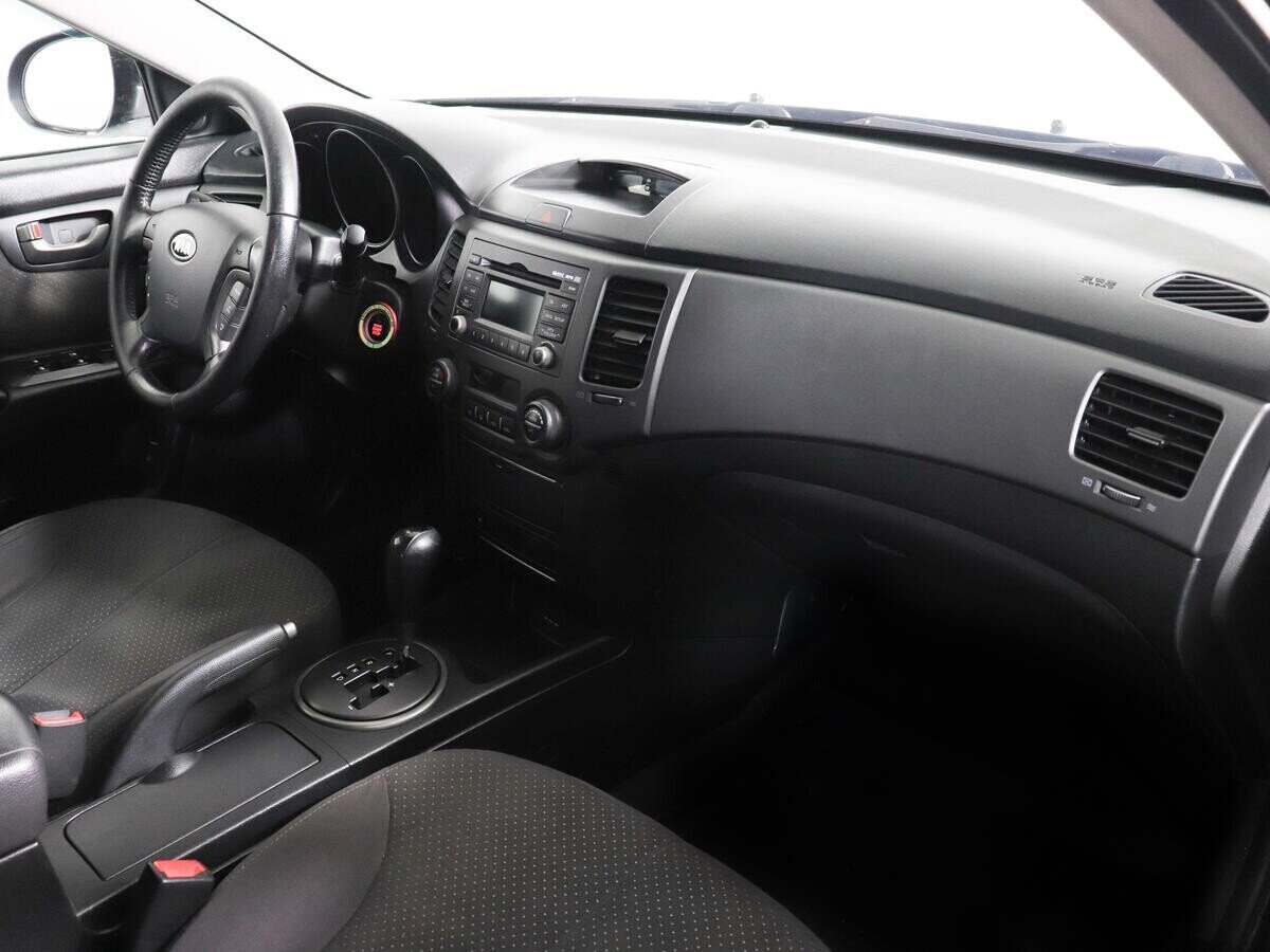 Kia Magentis, 2.0 л, АТ, 2010 фото 2