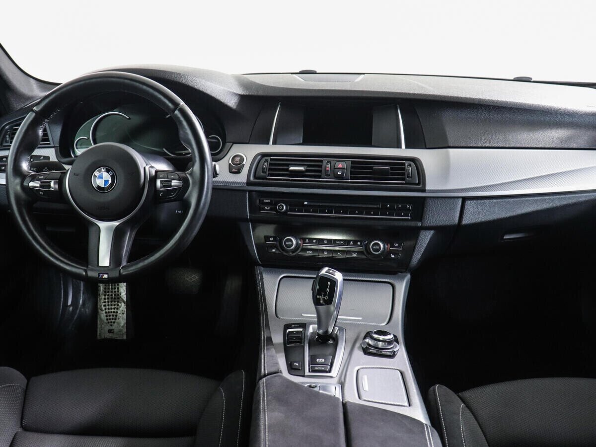 BMW 5 серии, 2.0 л, АТ, 2016 фото 8