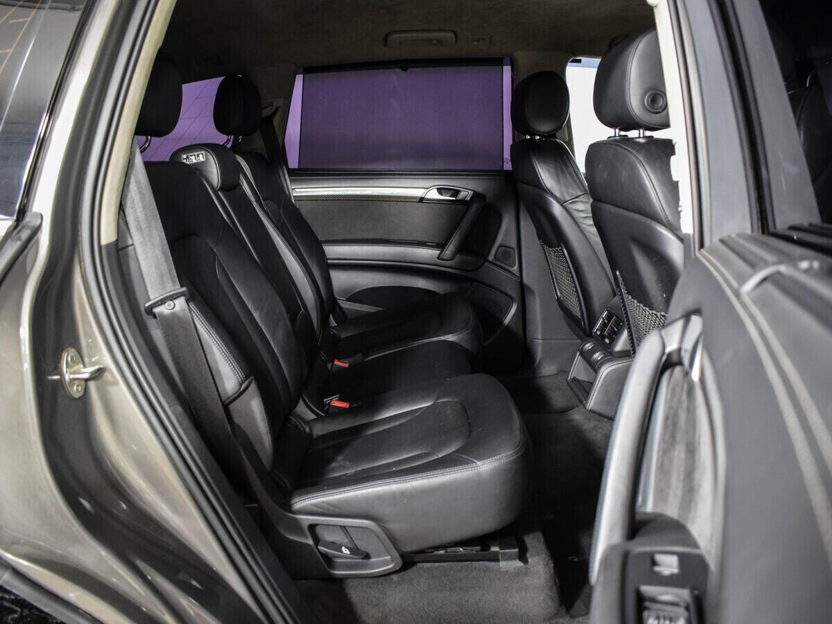 Audi Q7, 3.0 л, АТ, 2012 фото 1