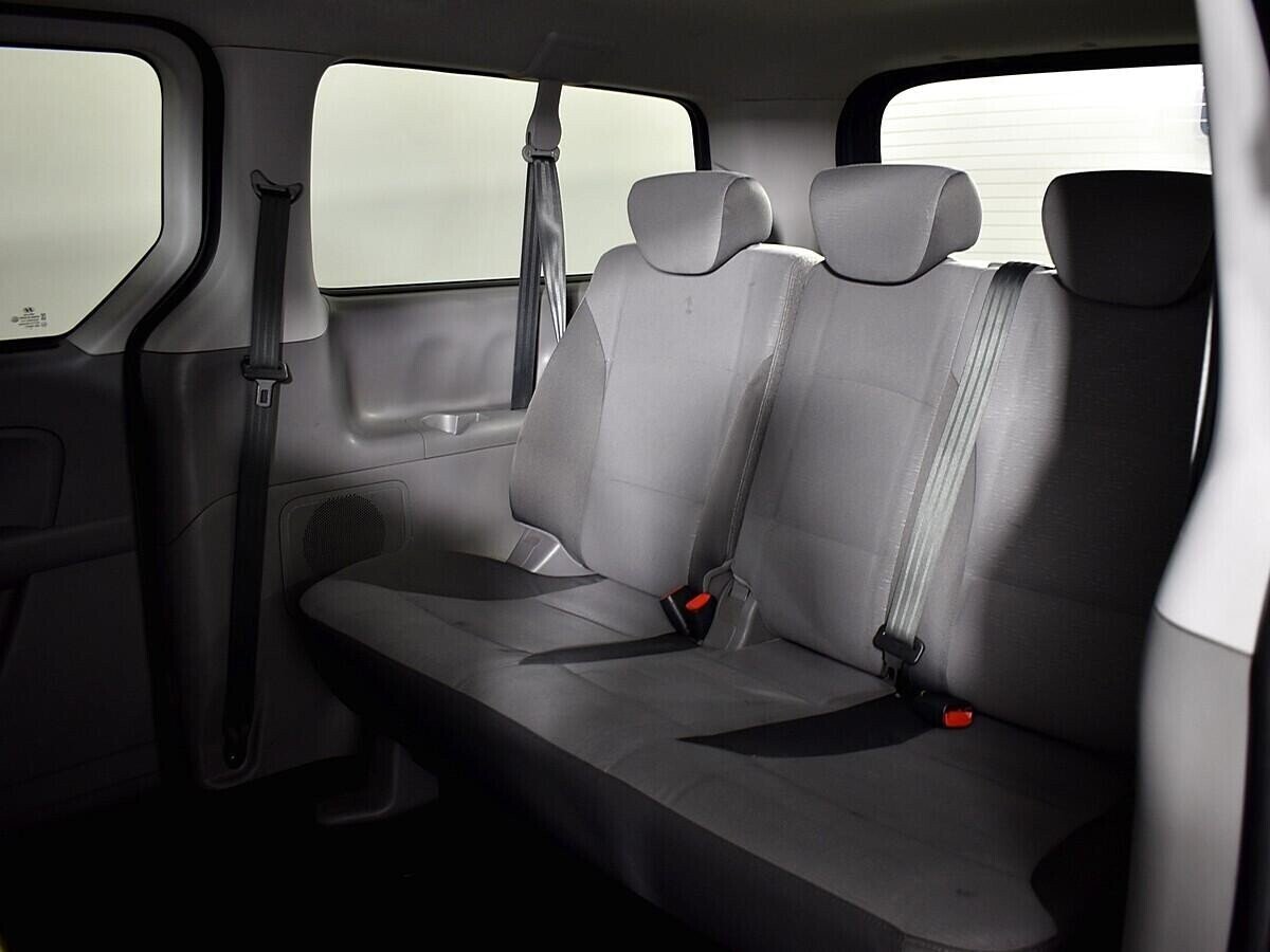 Hyundai H-1, 2.5 л, АТ, 2016 фото 1