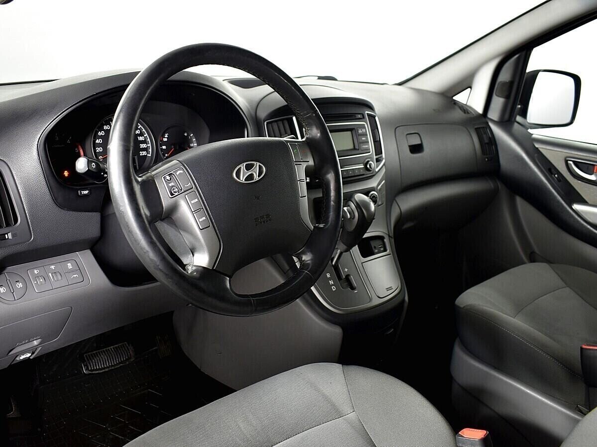 Hyundai H-1, 2.5 л, АТ, 2016 фото 7