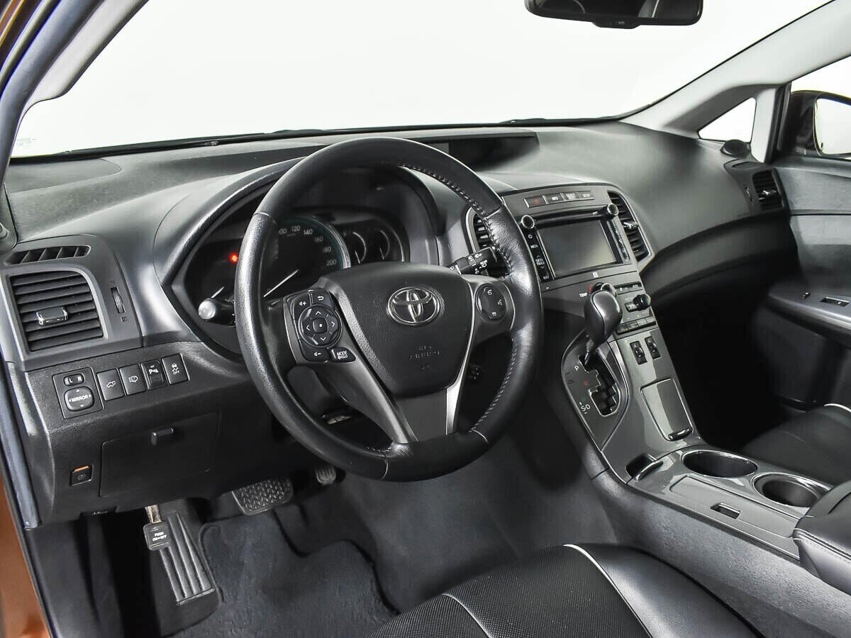 Toyota Venza, 2.7 л, АТ, 2016 фото 7