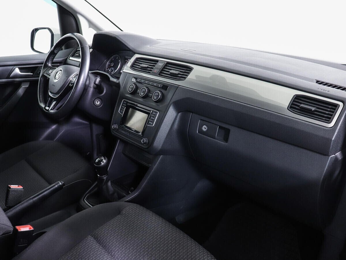 Volkswagen Caddy, 1.6 л, МТ, 2015 фото 2