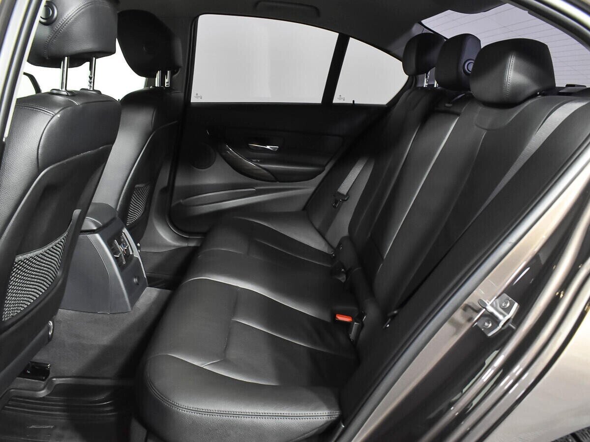 BMW 3 серии, 2.0 л, АТ, 2014 фото 2