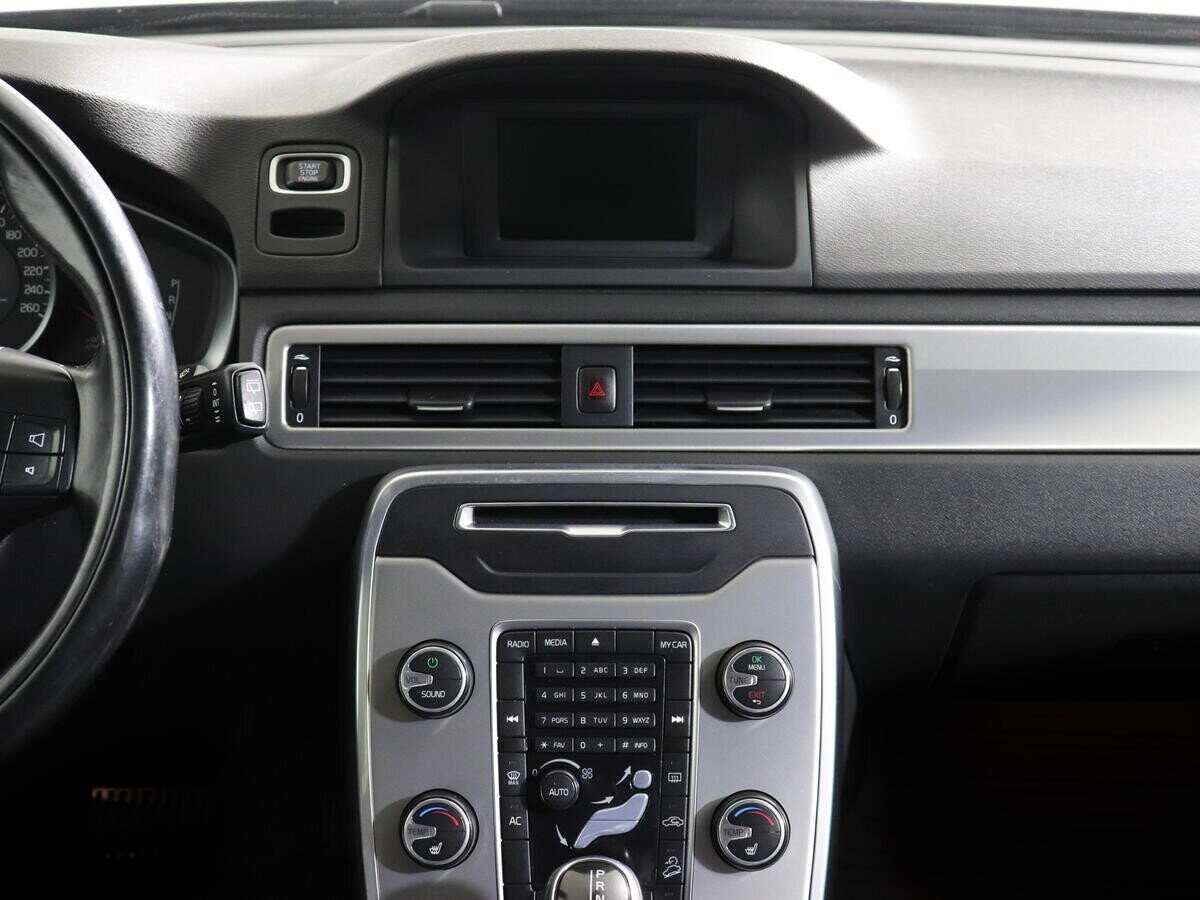 Volvo XC70, 2.4 л, АТ, 2013 фото 9