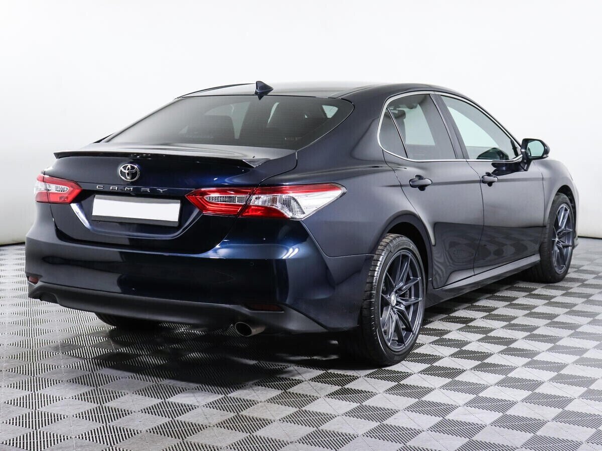 Toyota Camry, 2.5 л, АТ, 2018 фото 6
