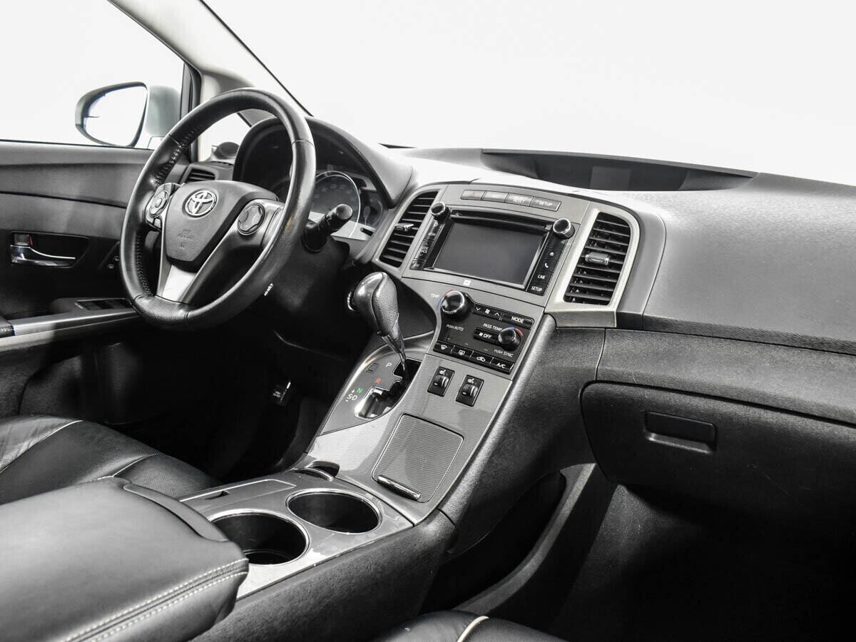 Toyota Venza, 2.7 л, АТ, 2016 фото 10