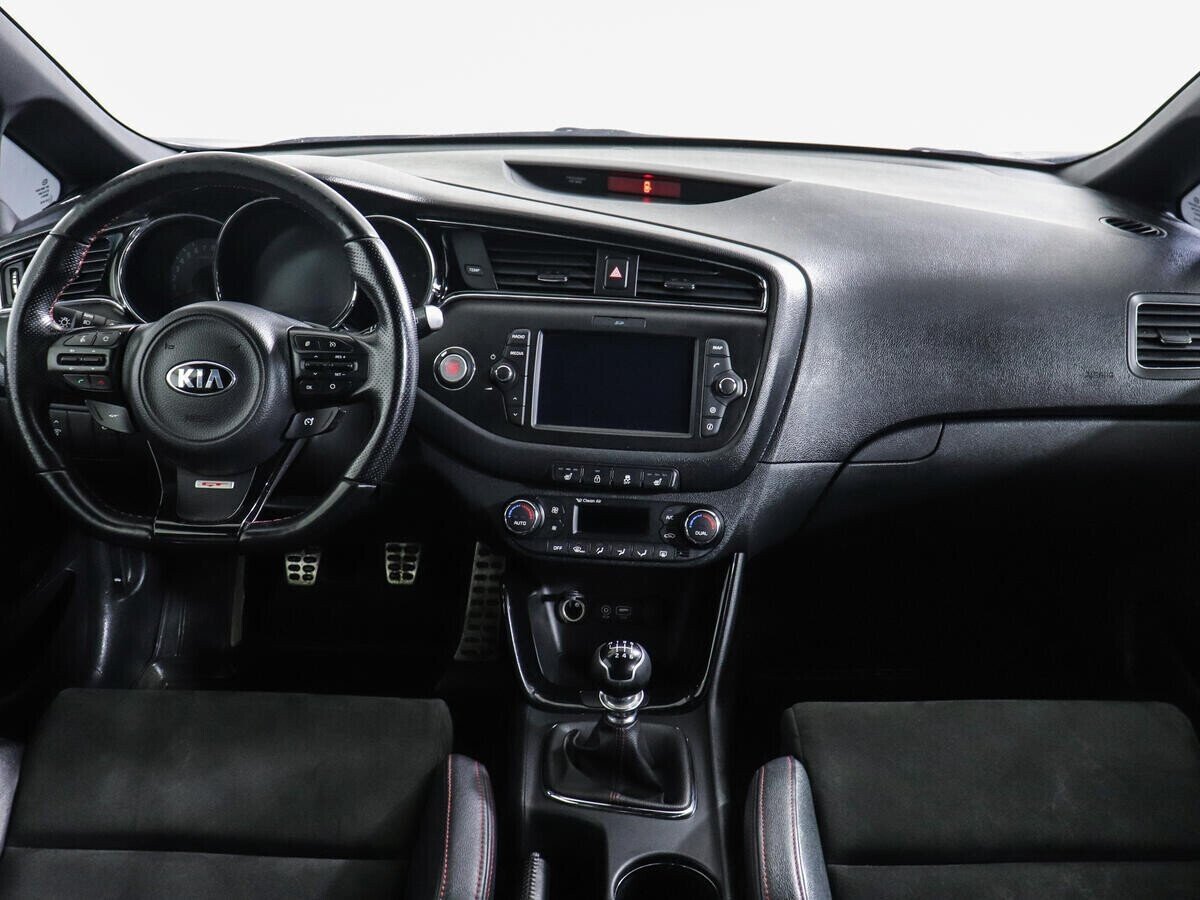Kia Ceed, 1.6 л, МТ, 2017 фото 8