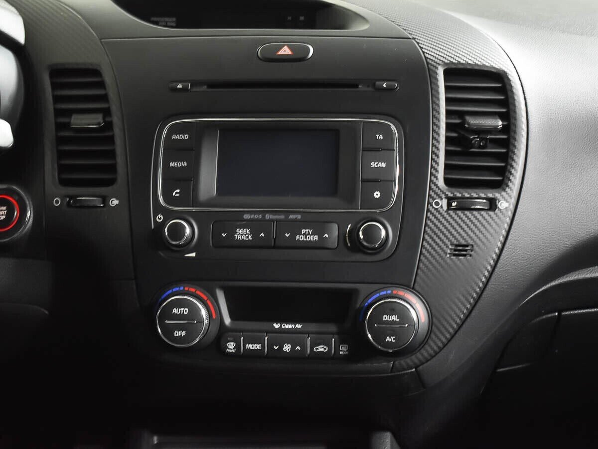 Kia Cerato, 2.0 л, АТ, 2013 фото 9