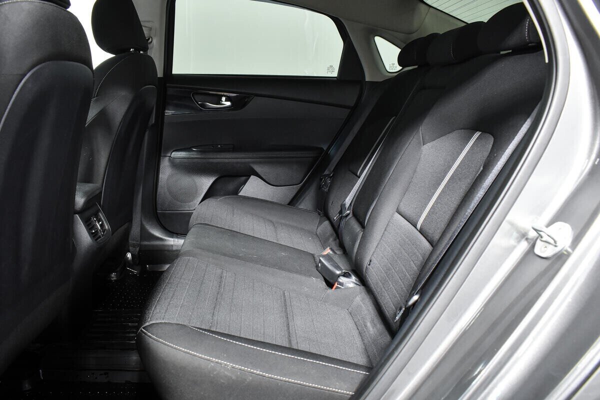 Kia Cerato, 2.0 л, АТ, 2019 фото 1