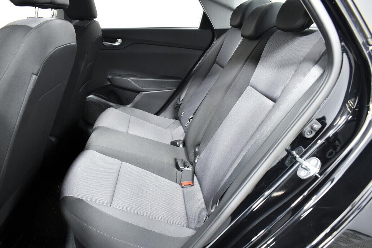 Hyundai Solaris, 1.6 л, АТ, 2021 фото 1