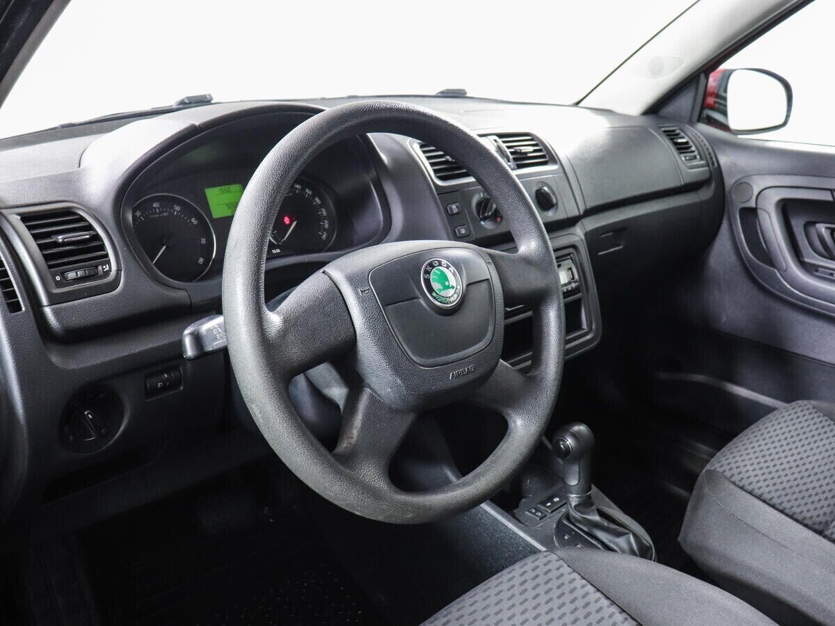 Skoda Fabia, 1.6 л, АТ, 2012 фото 7