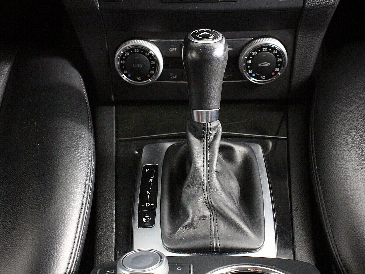 Mercedes-Benz GLK-Класс 3.0 АКПП, 2011, 143 000 км фото 12