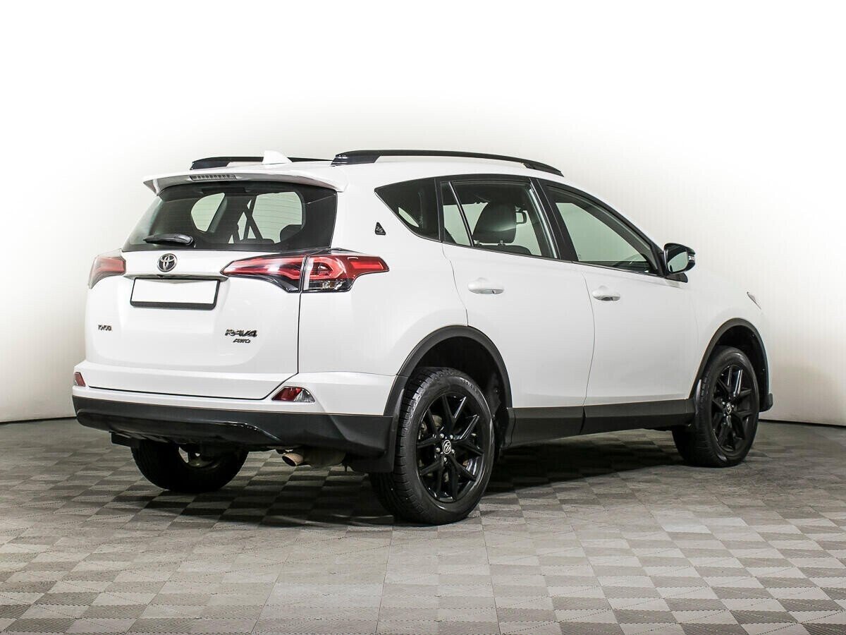 Toyota RAV4, 2.0 л, Вариатор, 2018 фото 4