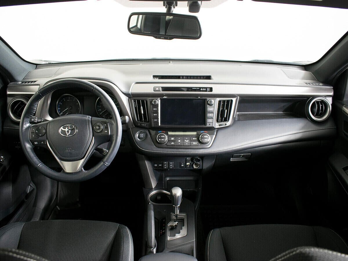 Toyota RAV4, 2.0 л, Вариатор, 2018 фото 9
