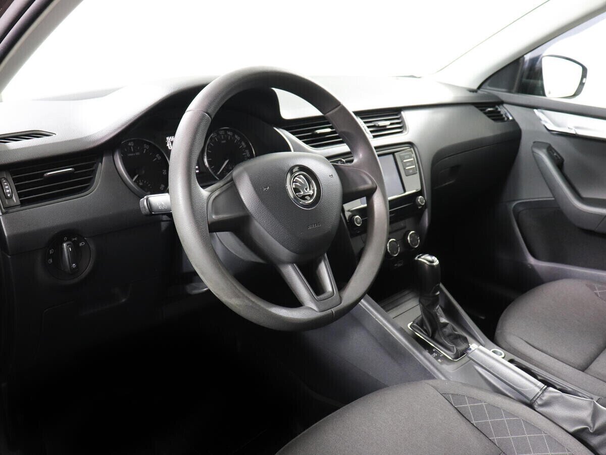 Skoda Octavia, 1.6 л, АТ, 2018 фото 7