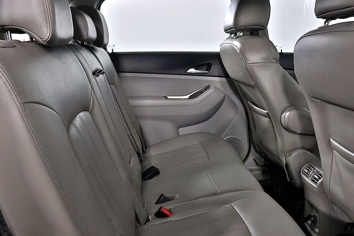 Chevrolet Orlando, 1.8 л, АТ, 2012 фото 2