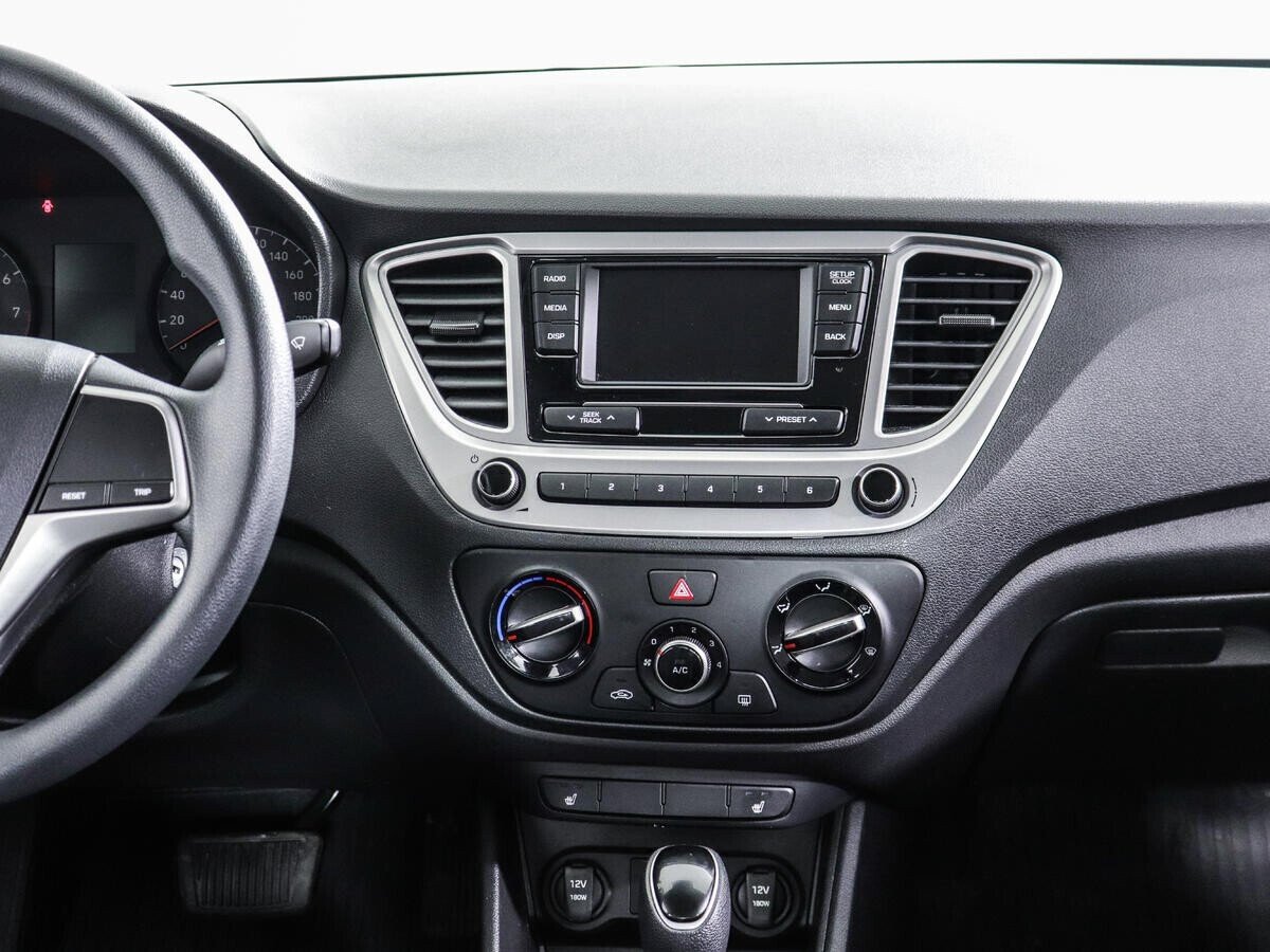 Hyundai Solaris, 1.4 л, АТ, 2019 фото 9