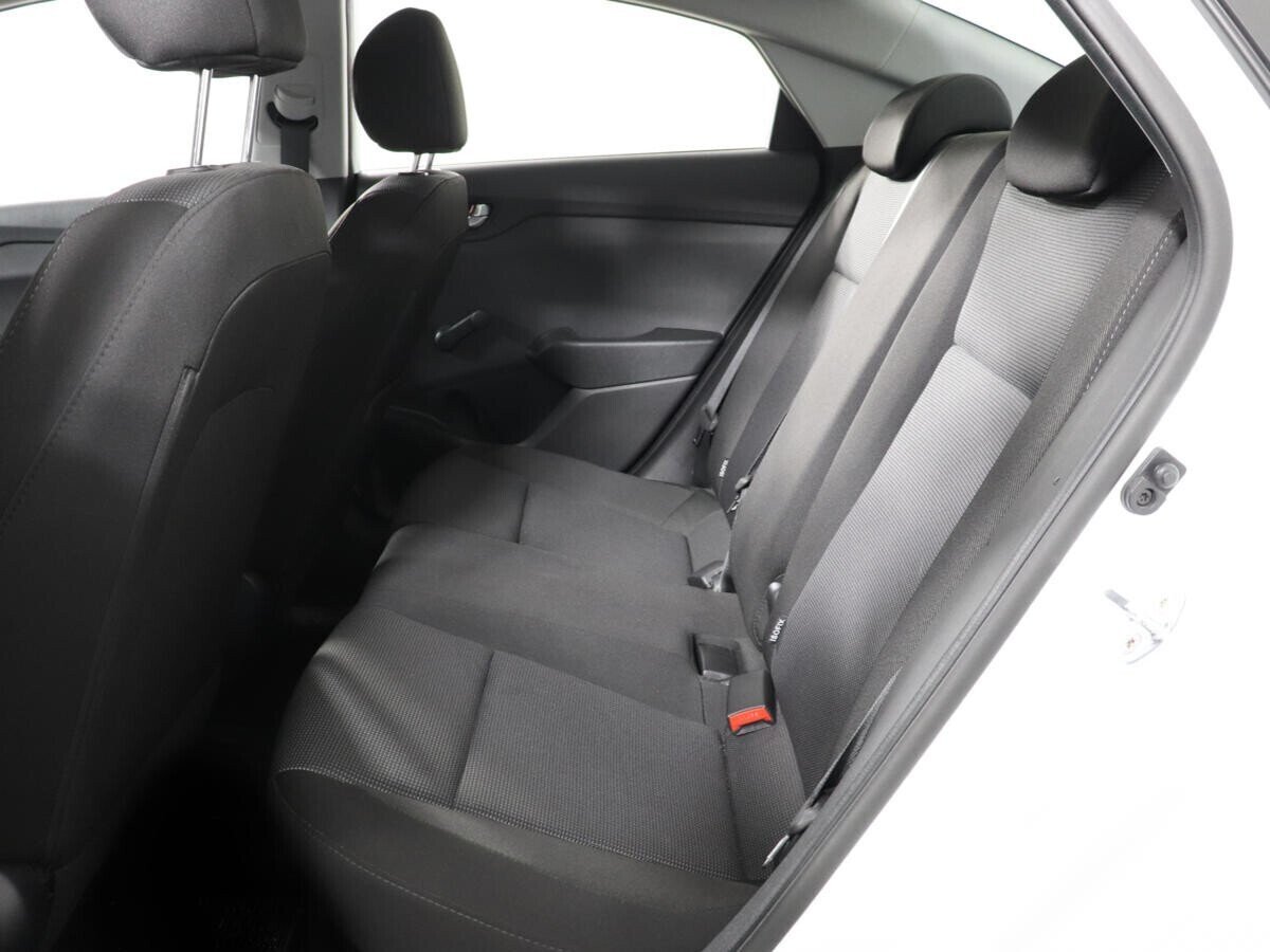Hyundai Solaris, 1.6 л, АТ, 2020 фото 1