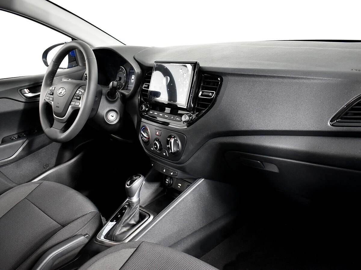 Hyundai Solaris, 1.6 л, АТ, 2020 фото 2