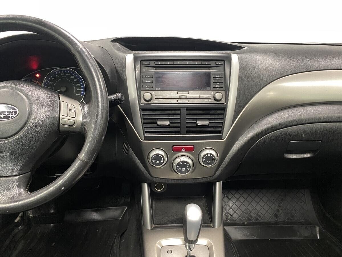 Subaru Forester, 2.0 л, АТ, 2011 фото 9