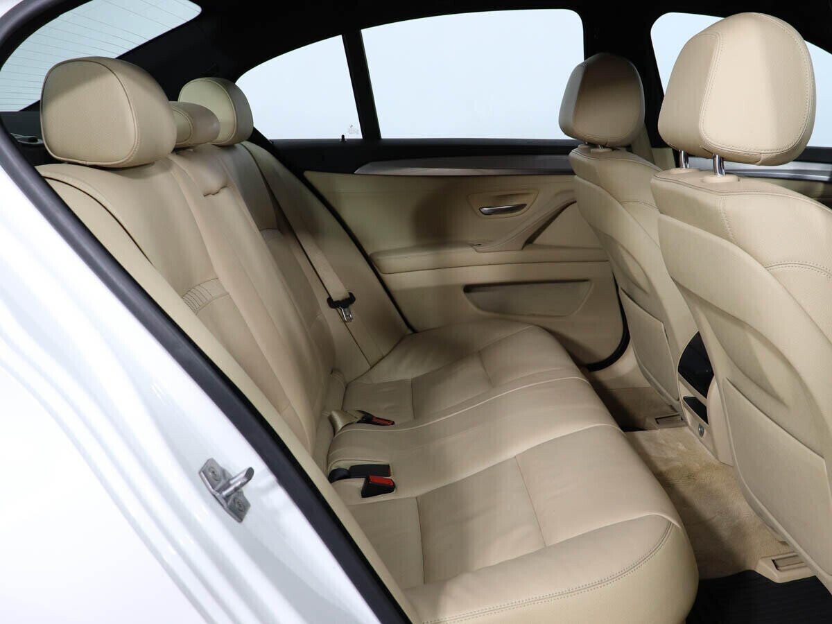 BMW 5 серии, 2.0 л, АТ, 2014 фото 1