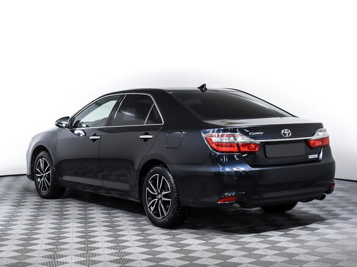 Toyota Camry, 2.5 л, АТ, 2018 фото 6