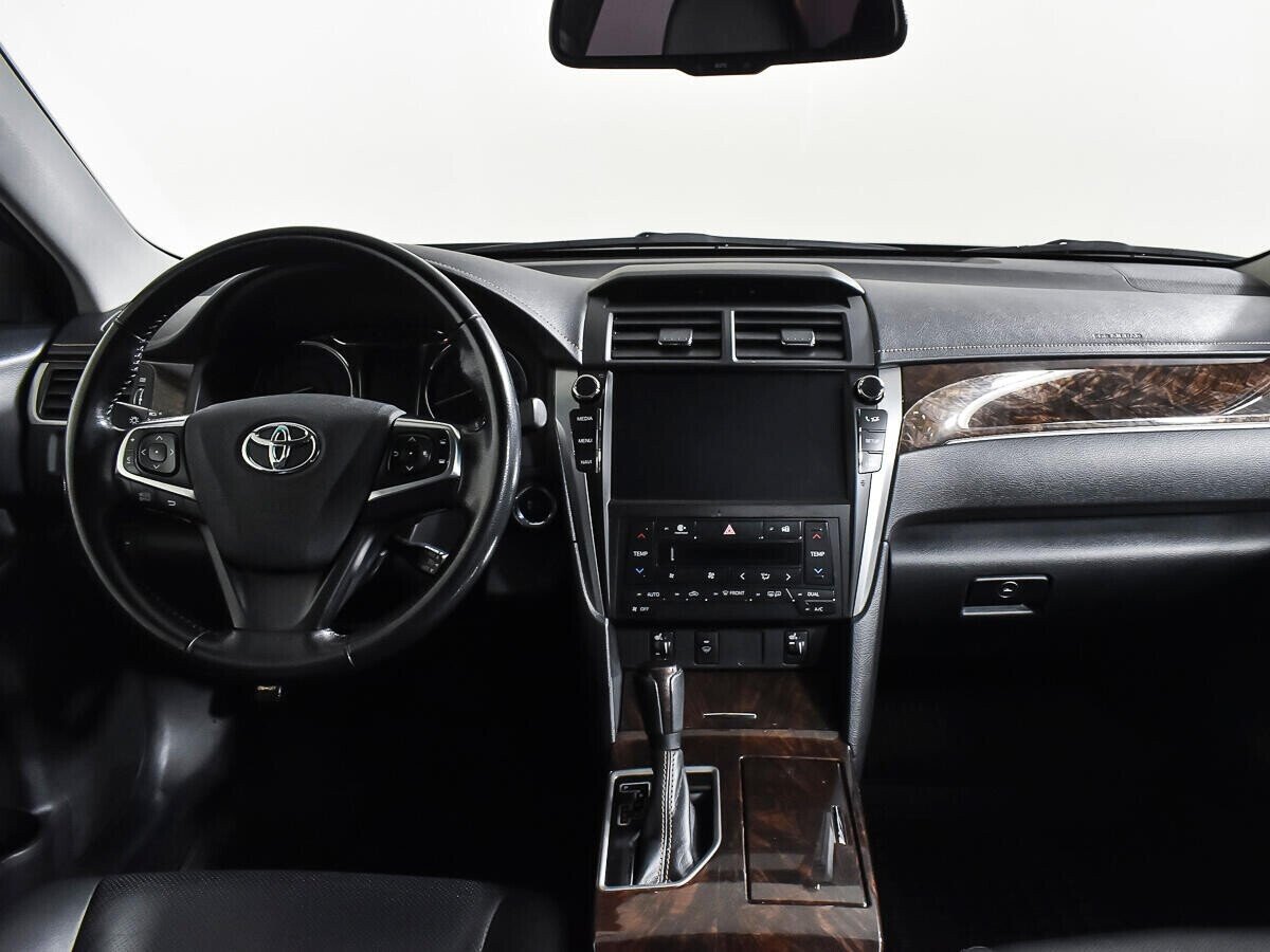 Toyota Camry, 2.5 л, АТ, 2018 фото 8