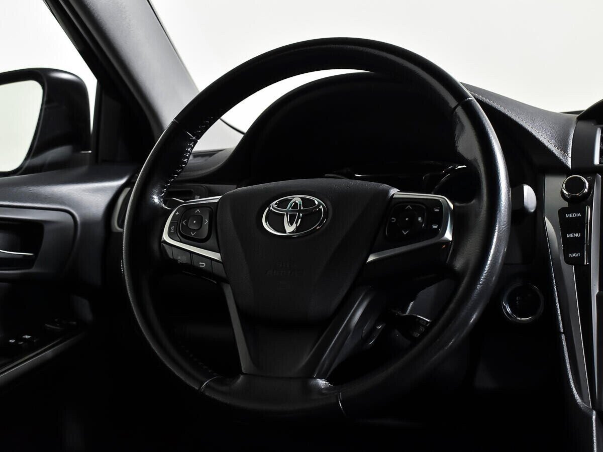 Toyota Camry, 2.5 л, АТ, 2018 фото 9