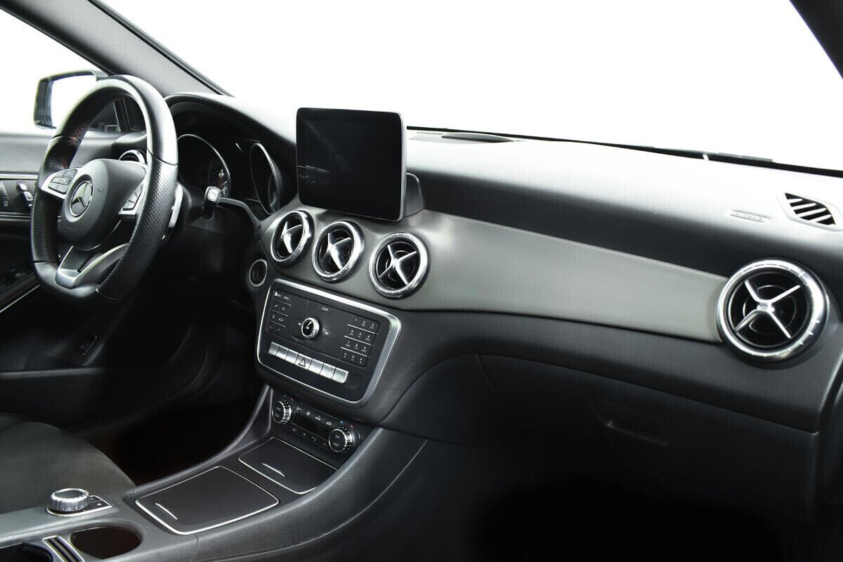 Mercedes-Benz CLA, 1.6 л, Робот, 2016 фото 9