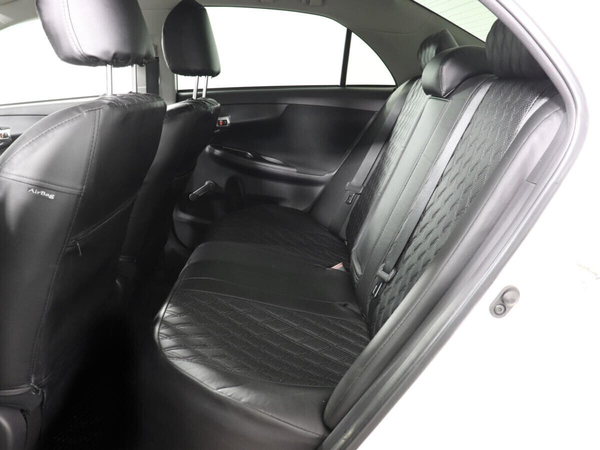Toyota Corolla 1.4 МКПП, 2012, 131 000 км фото 9