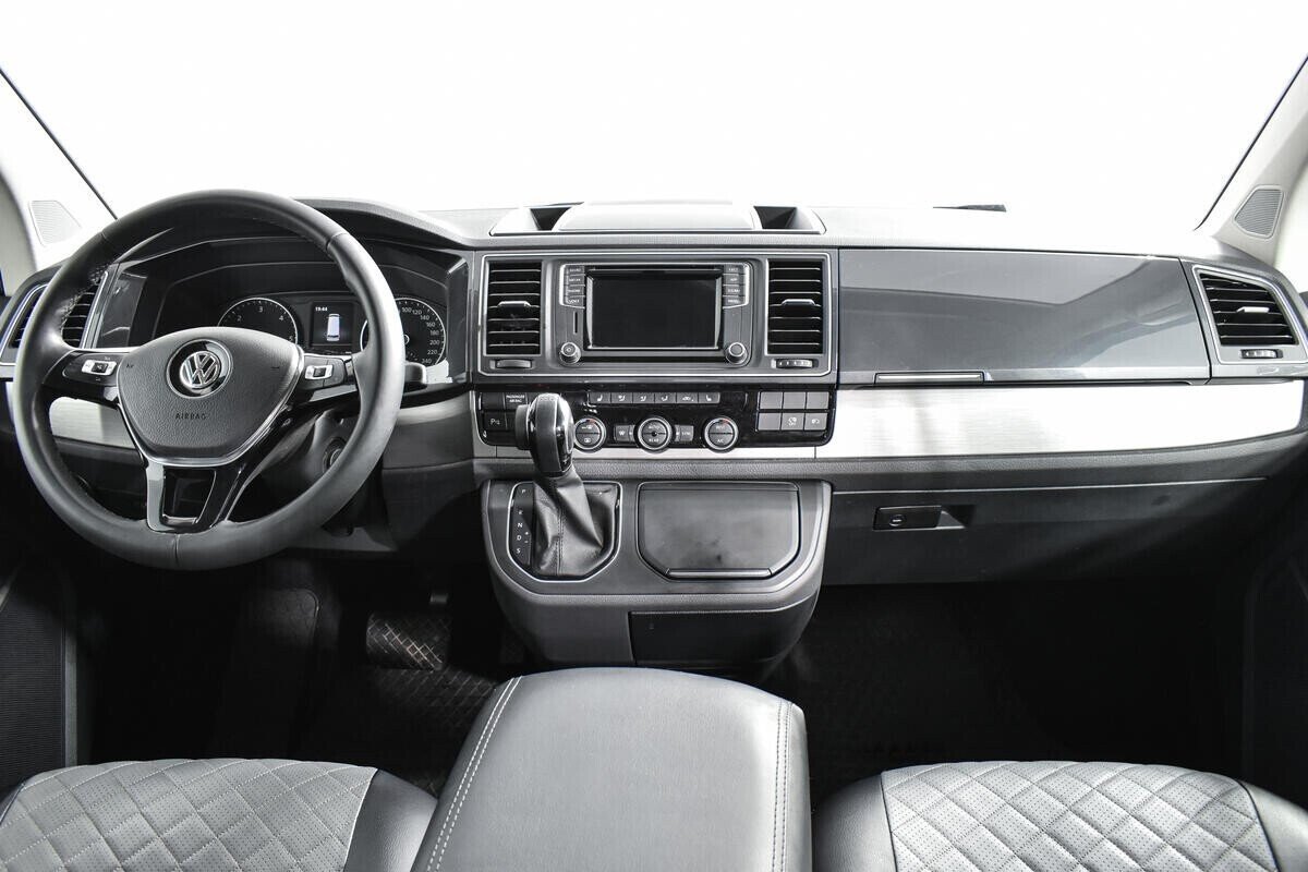 Volkswagen Caravelle, 2.0 л, Робот, 2018 фото 8