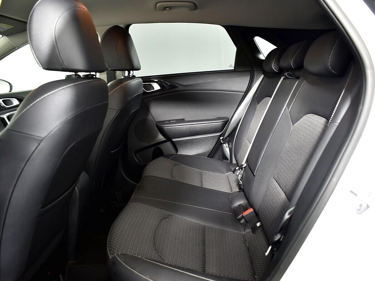 Kia Ceed, 1.6 л, АТ, 2021 фото 1
