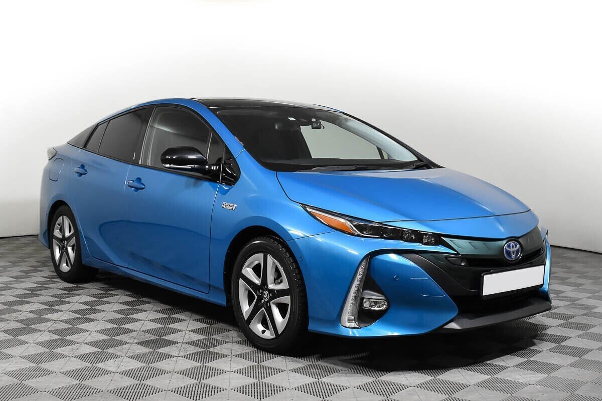 Toyota Prius, 1.8 л, АТ, 2017 фото 5