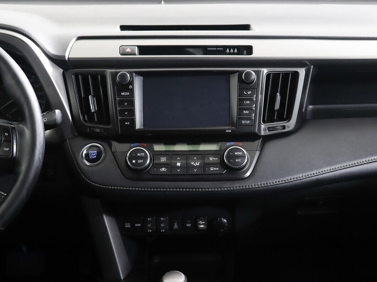 Toyota RAV4, 2.2 л, АТ, 2018 фото 9