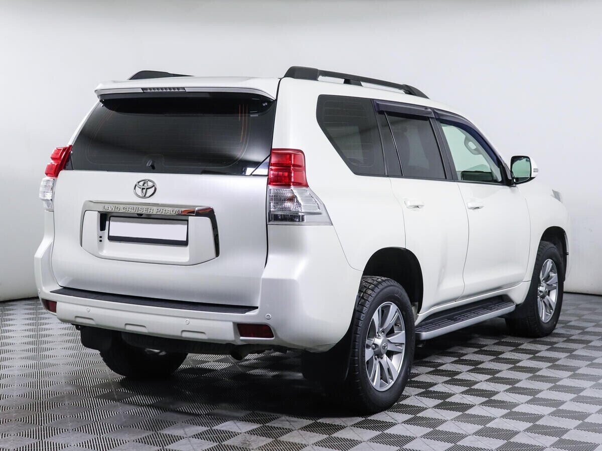 Toyota Land Cruiser Prado, 3.0 л, АТ, 2011 фото 4