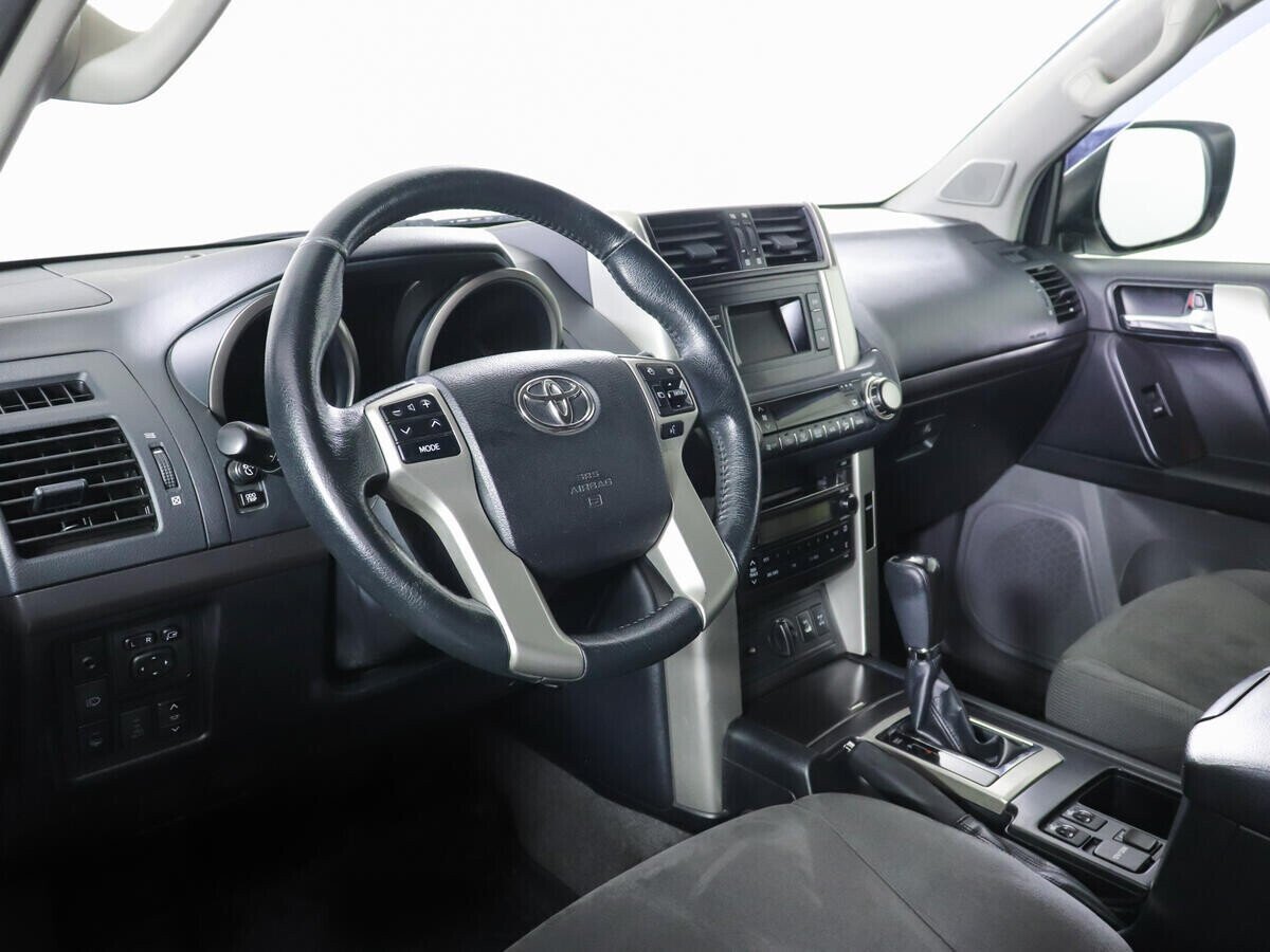 Toyota Land Cruiser Prado, 3.0 л, АТ, 2011 фото 7