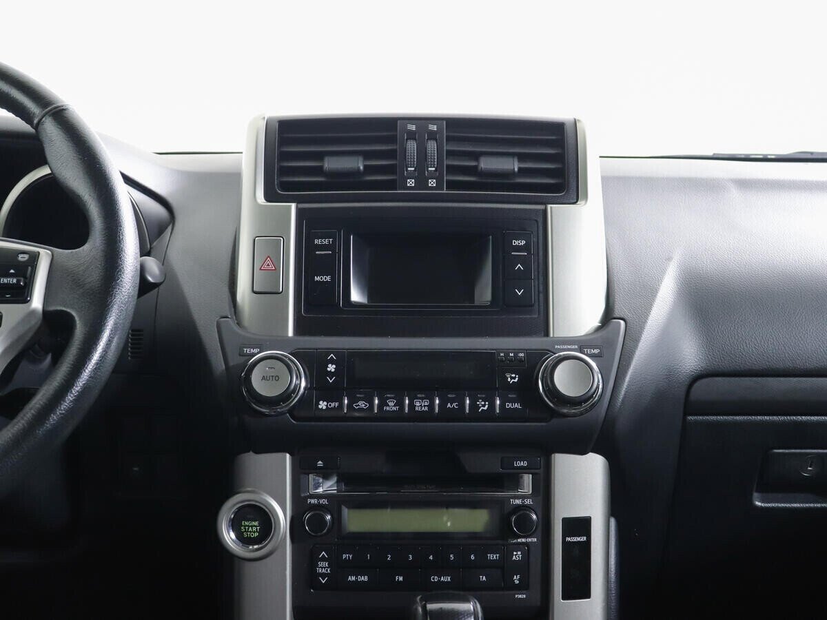 Toyota Land Cruiser Prado, 3.0 л, АТ, 2011 фото 9