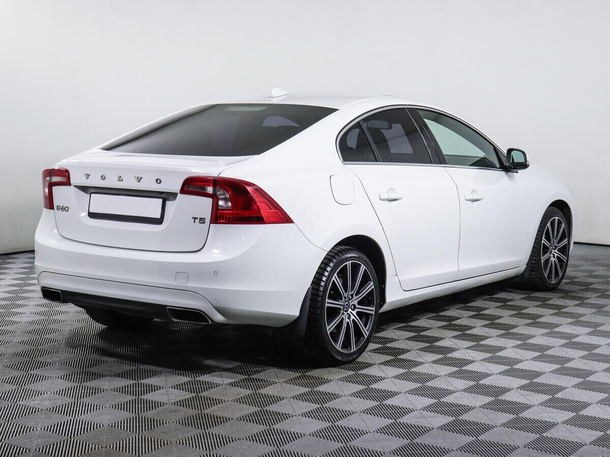 Volvo S60, 2.5 л, АТ, 2014 фото 4