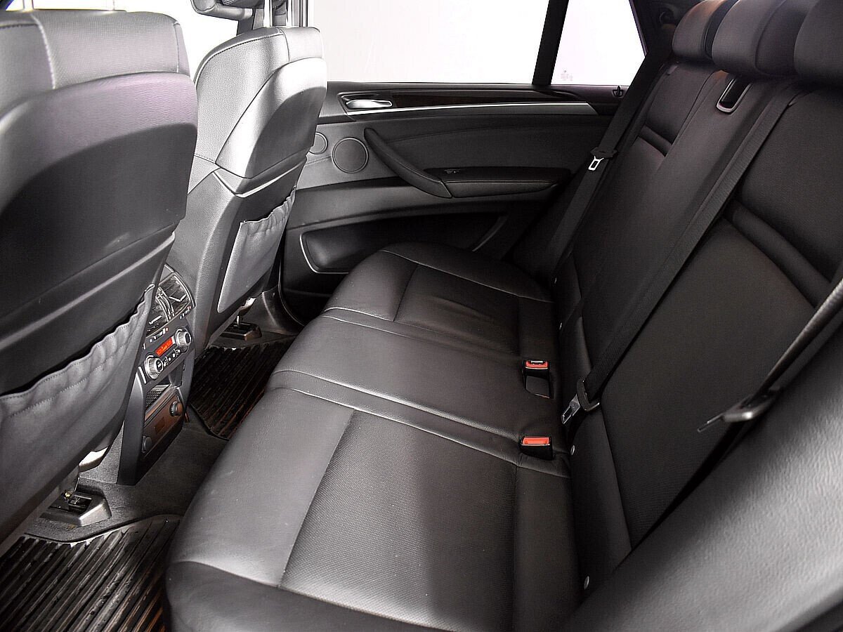 BMW X5, 3.0 л, АТ, 2011 фото 1