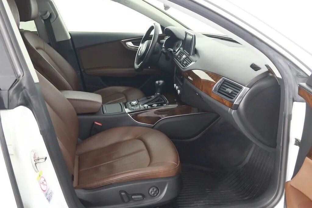 Audi A7, 2.8 л, Робот, 2014 фото 9