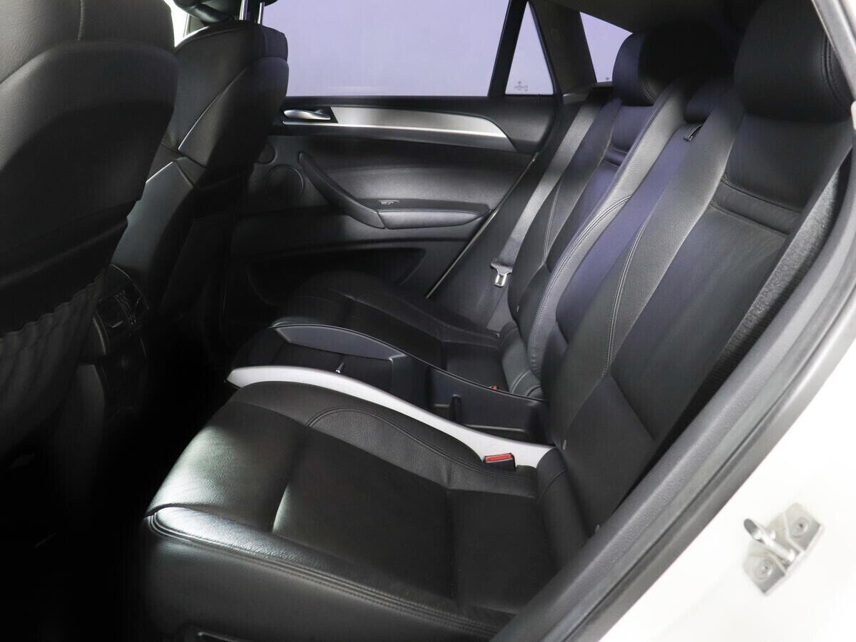 BMW X6, 3.0 л, АТ, 2010 фото 1