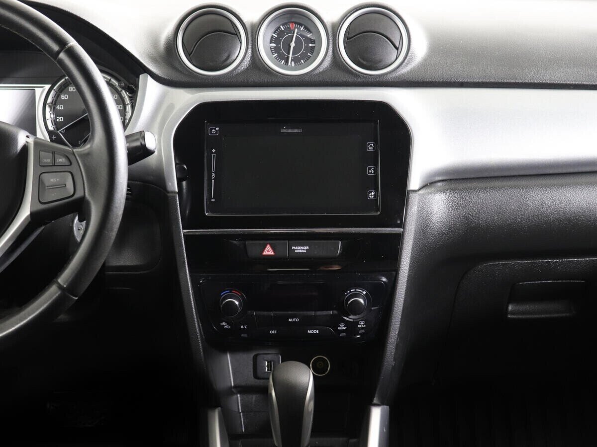 Suzuki Vitara, 1.6 л, АТ, 2016 фото 9