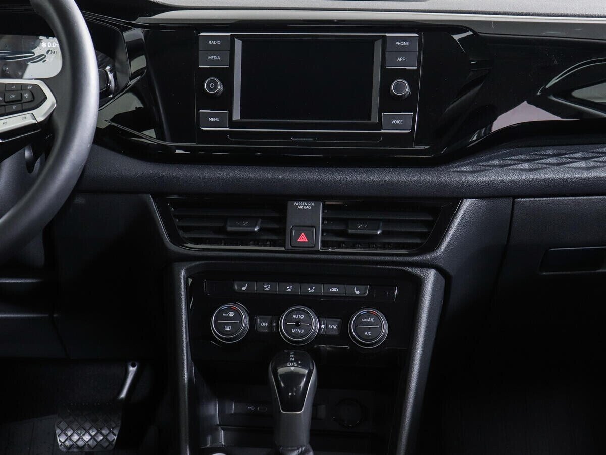 Volkswagen Taos, 1.6 л, АТ, 2021 фото 9