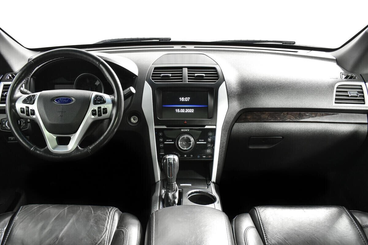 Ford Explorer, 3.5 л, АТ, 2014 фото 8