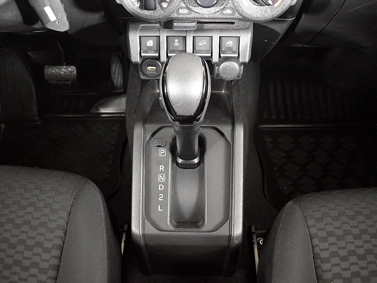 Suzuki Jimny, 1.5 л, МТ, 2020 фото 2