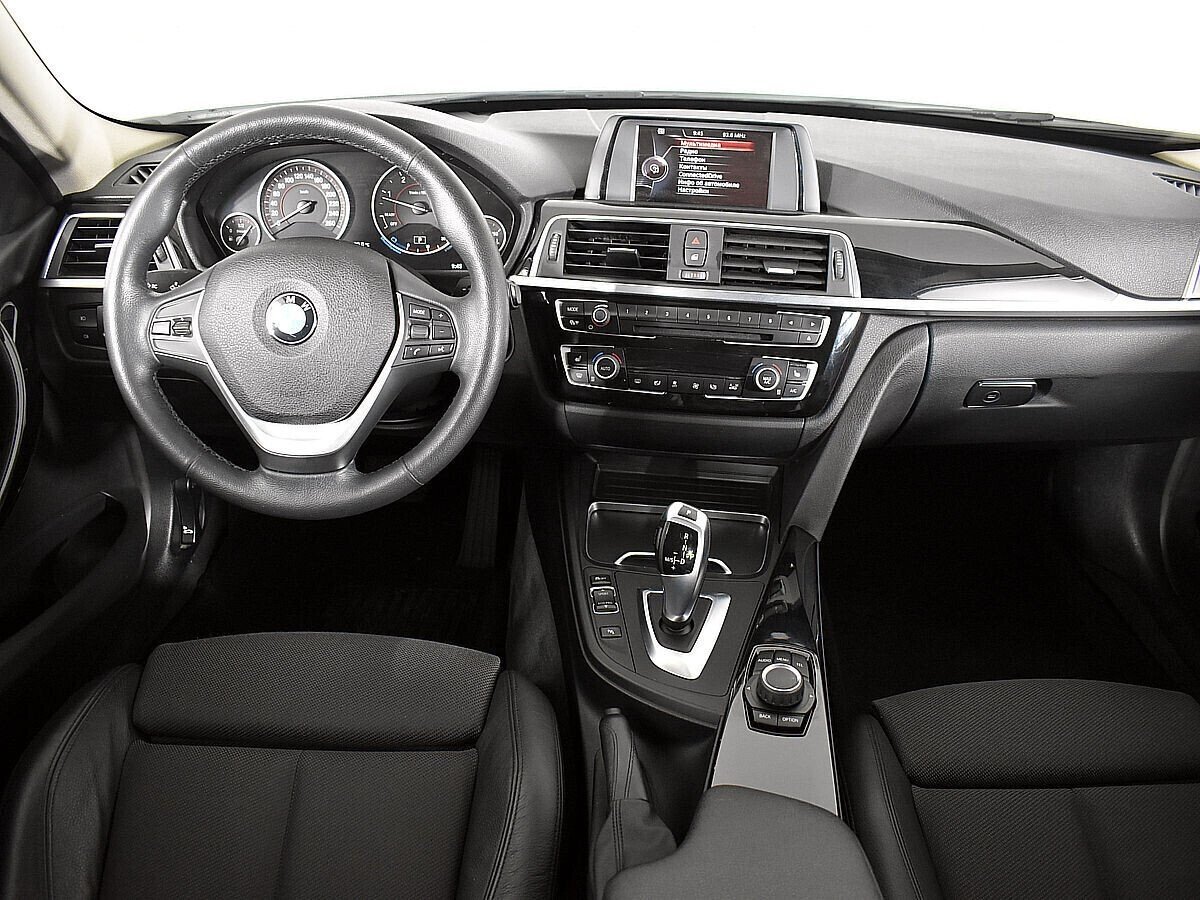 BMW 3 серии, 2.0 л, АТ, 2016 фото 6
