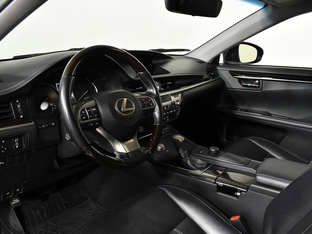 Lexus ES, 2.5 л, АТ, 2017 фото 7